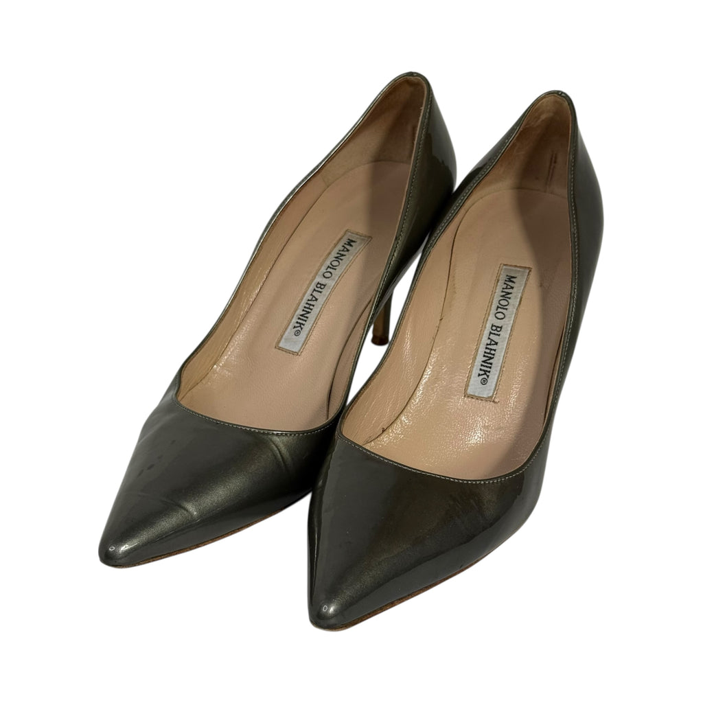 manolo blahnik metallic green patent leather pointed toe bb pumps