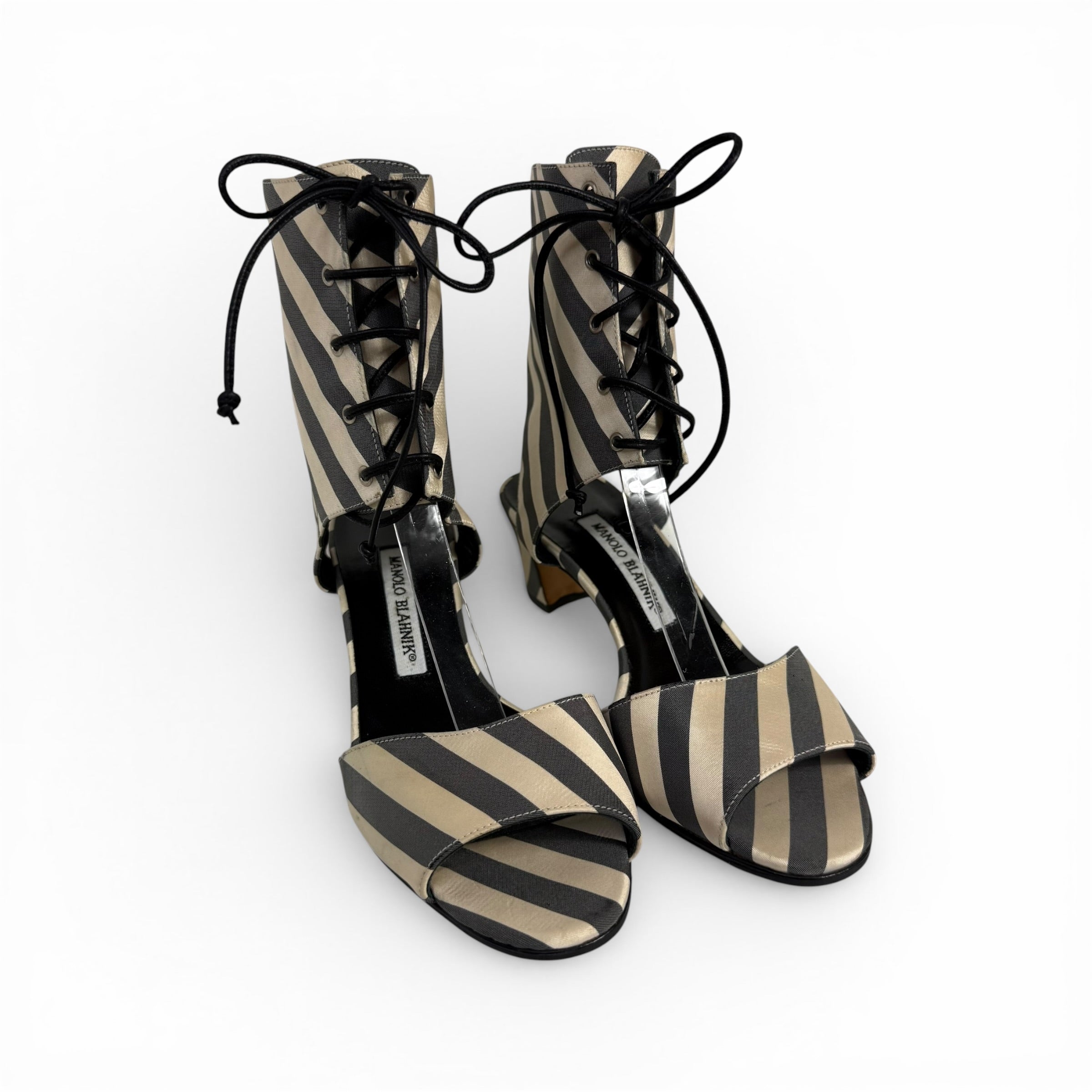 manolo blahnik 40th anniversary anna piaggi sandals