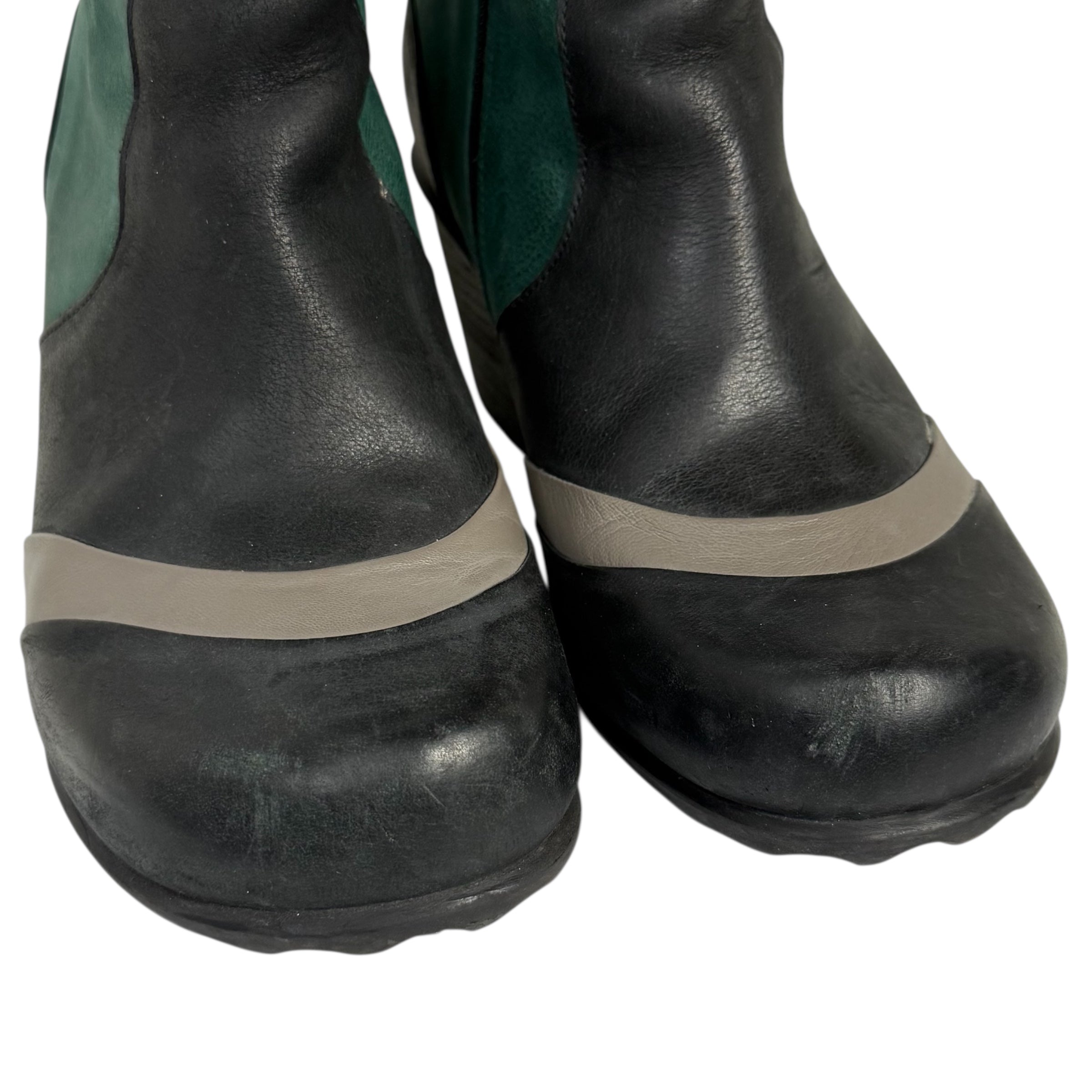 john fluevog hopeful dove rose buckle boots