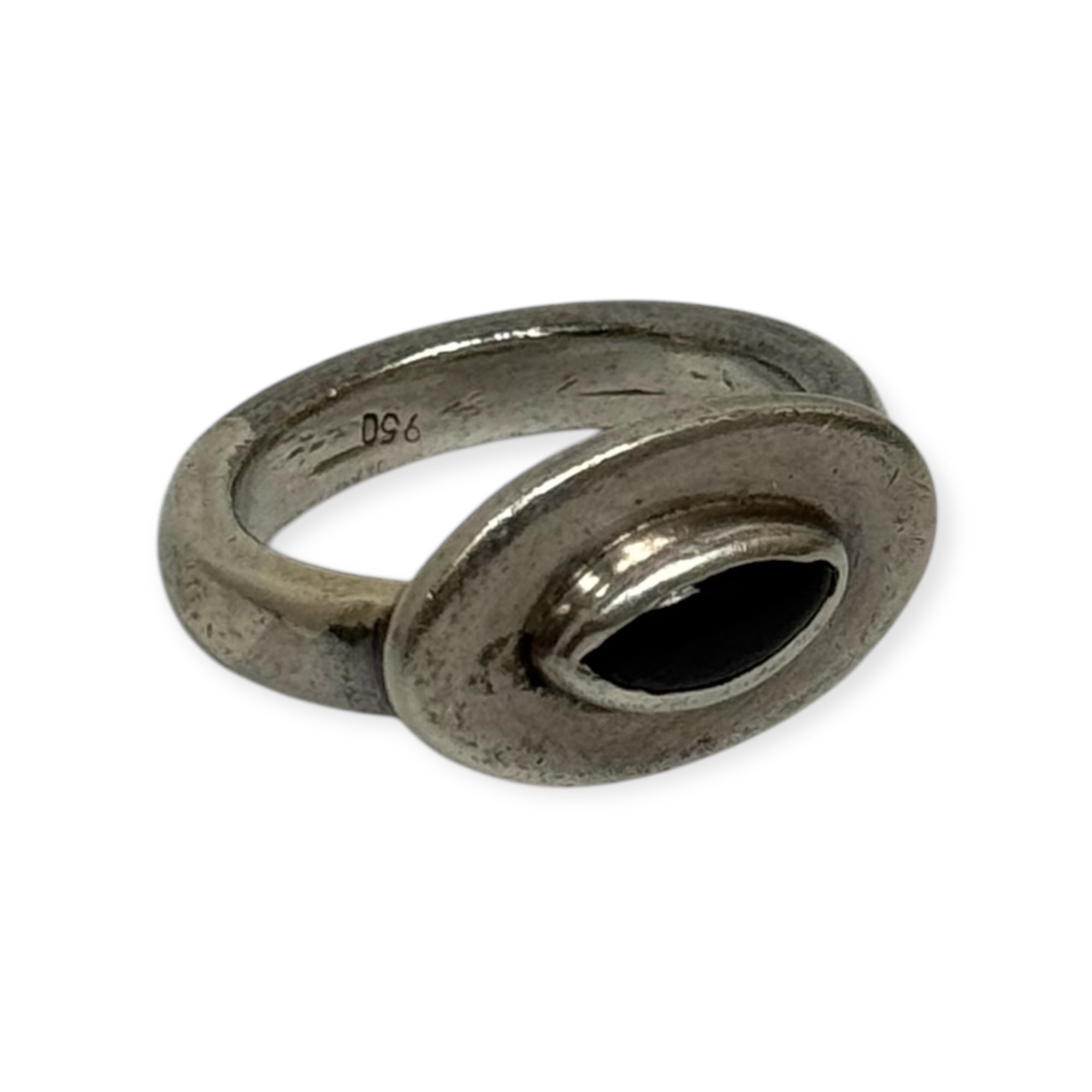 vintage sterling silver black onyx eye ring