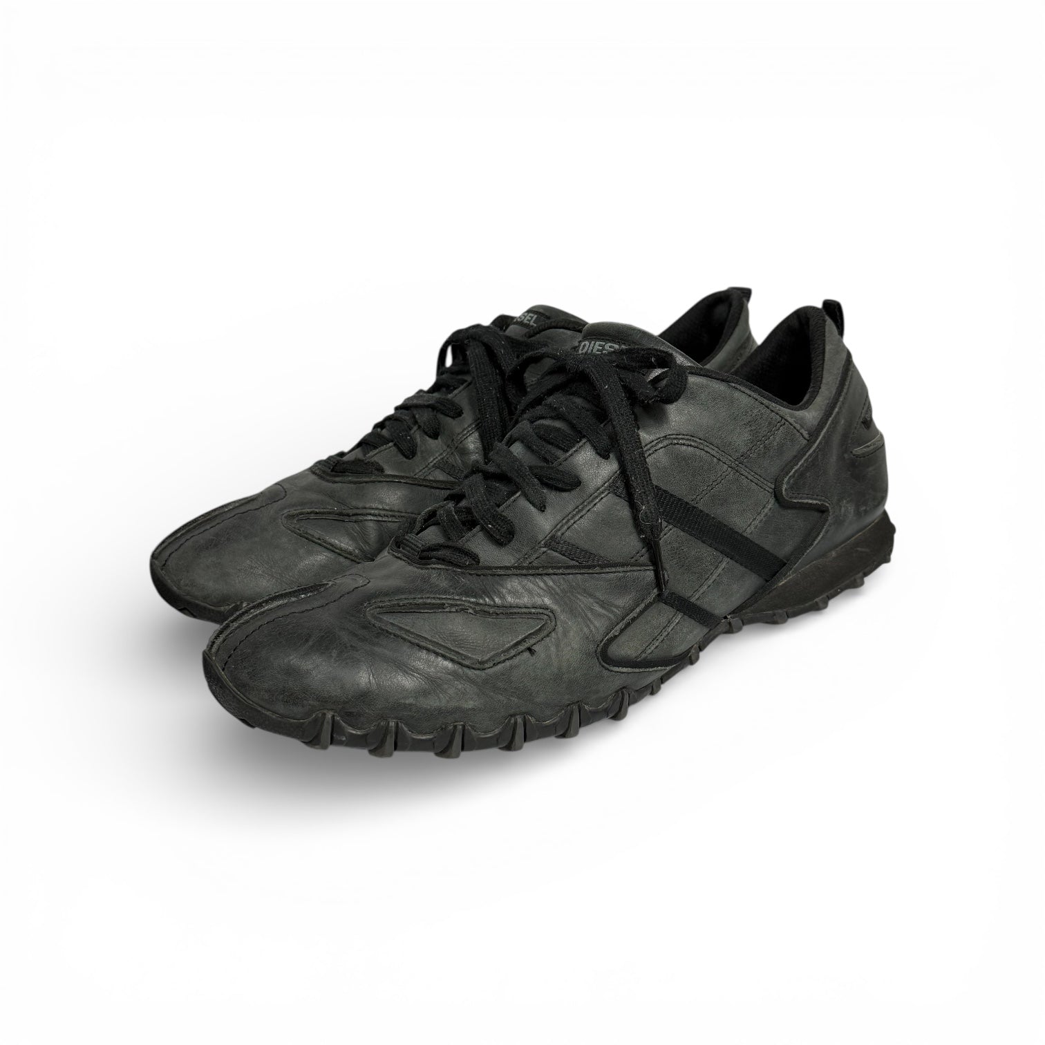 vintage diesel viking sneakers
