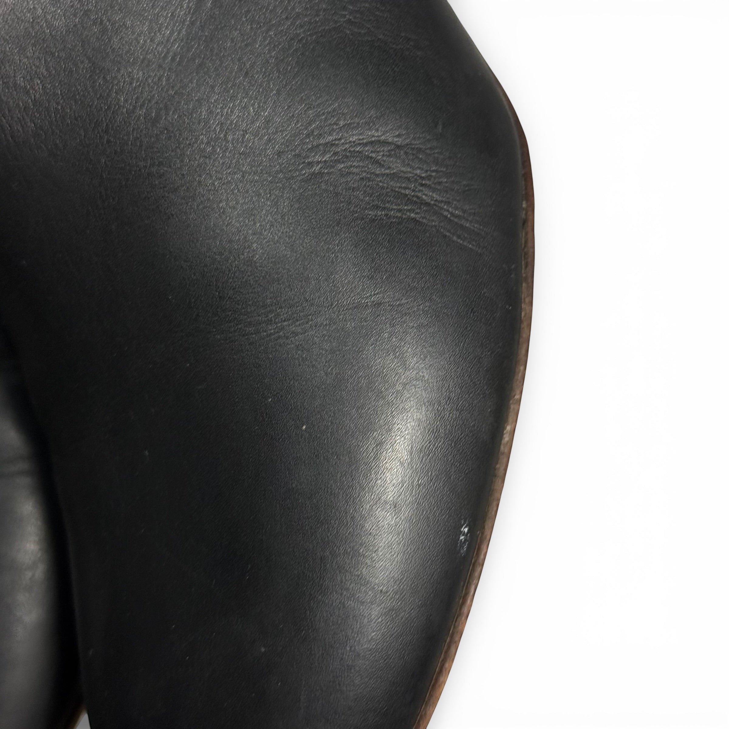 chloé scalloped black leather ankle boots