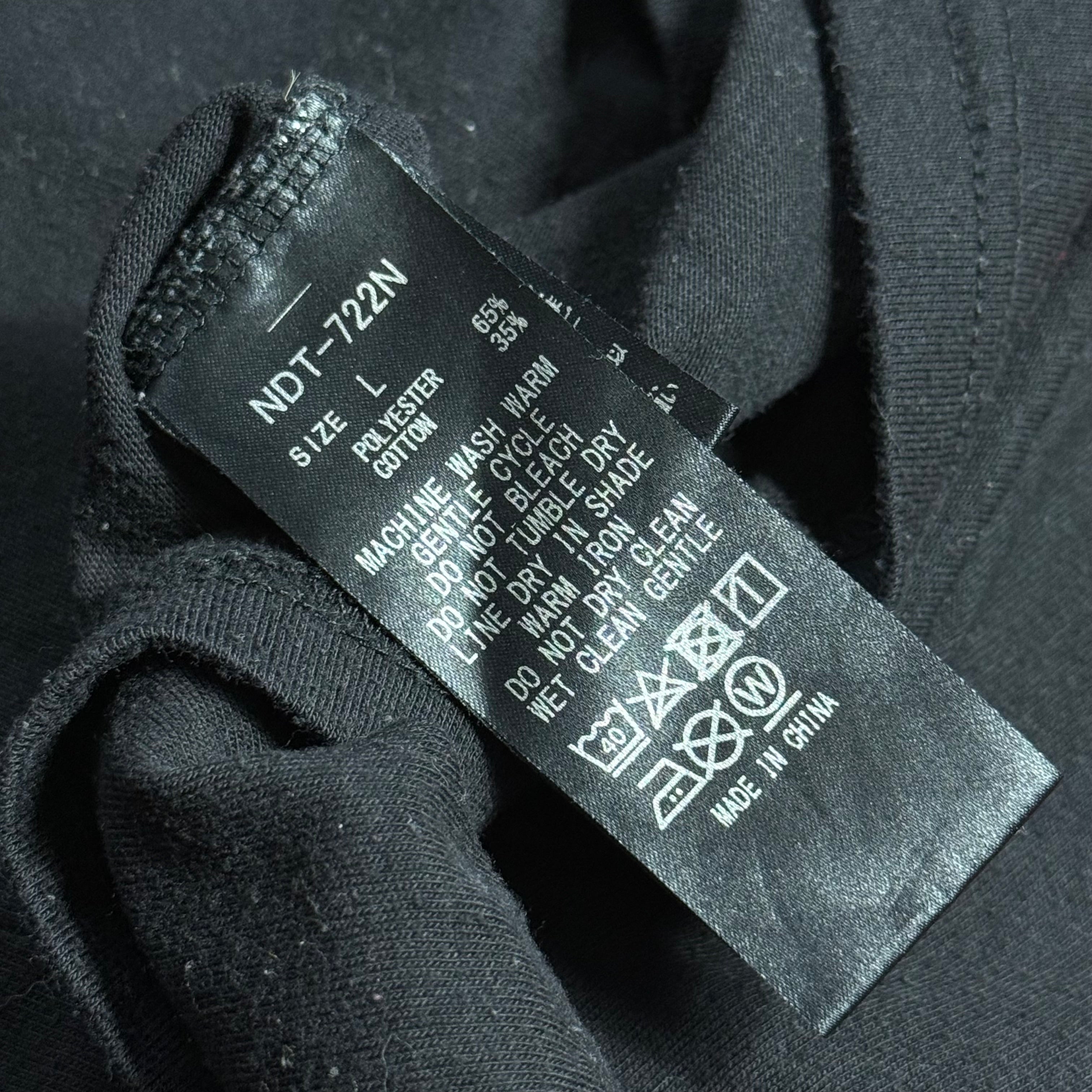 2010s number nine denim black v neck box logo spellout graphic tee