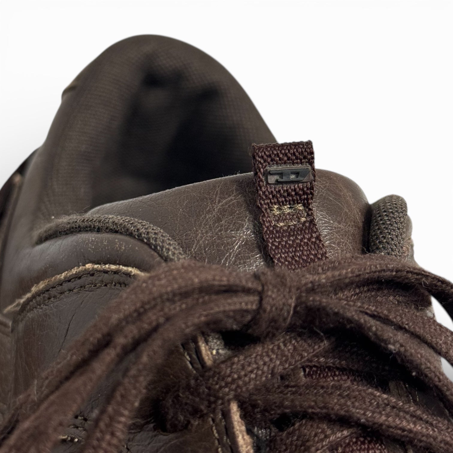 vintage diesel viking sneakers