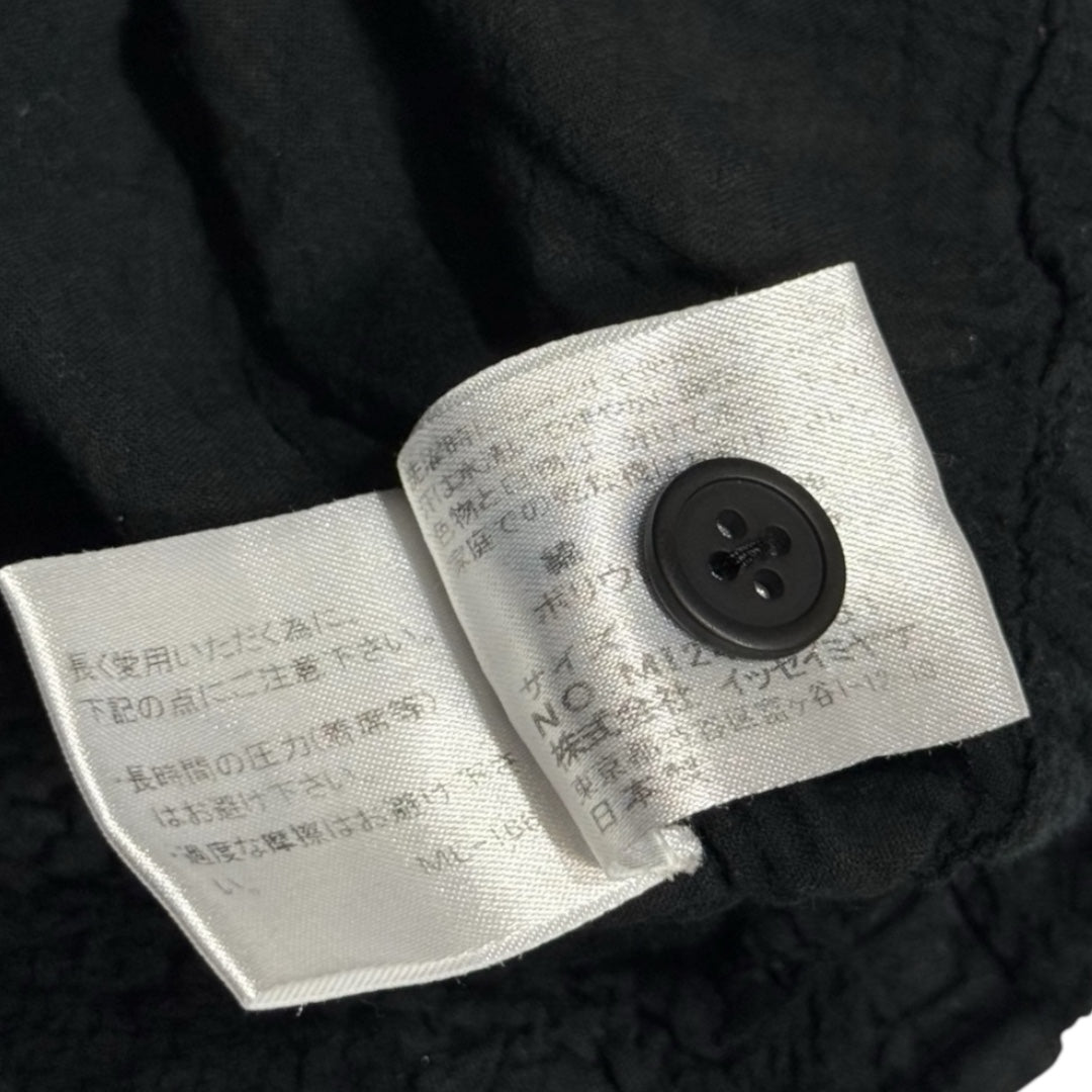 issey miyake me geometric tie front top