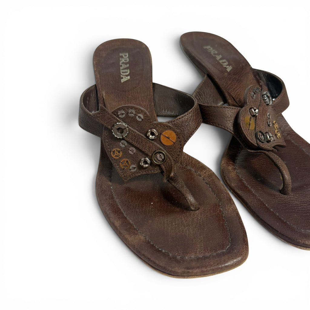 vintage y2k prada brown leather thong kitten heel gear sandals
