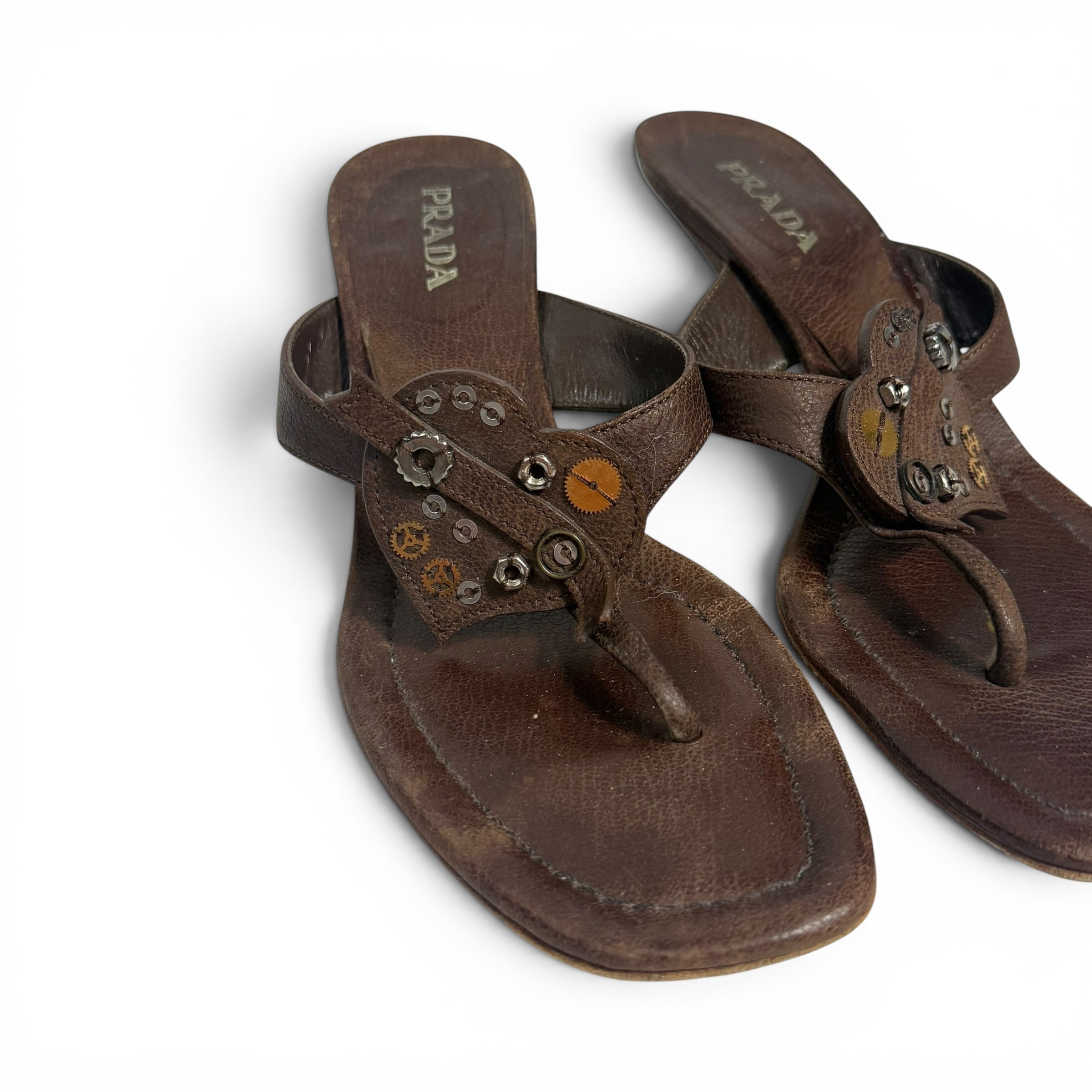 vintage y2k prada brown leather thong kitten heel gear sandals